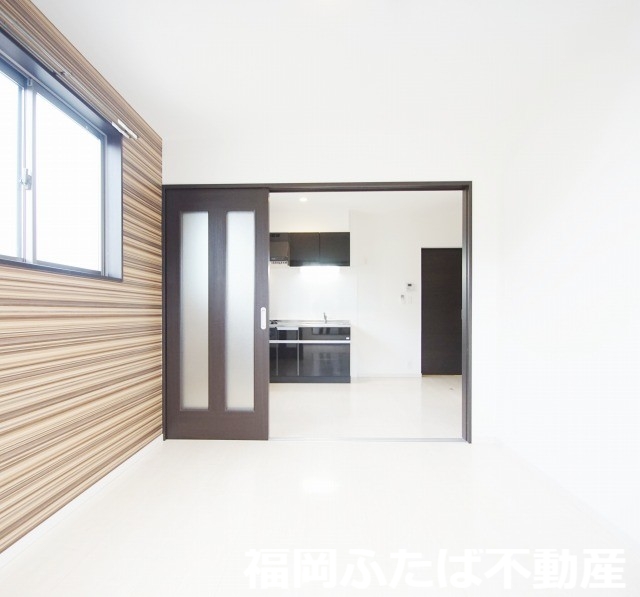 Grandtic 二日市中央 Iの居間写真