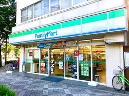 コンビニ　ファミリーマート大東町二丁目店（コンビニ）まで230m