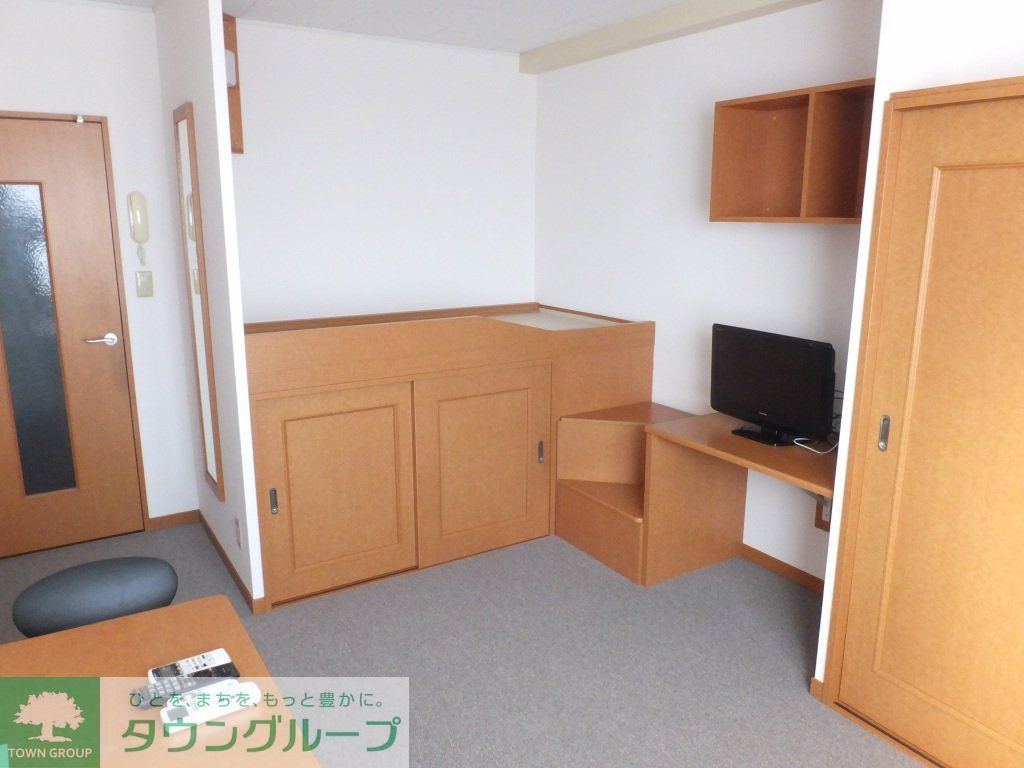 居室・リビング　お部屋によって、テレビの大きさは異なります。