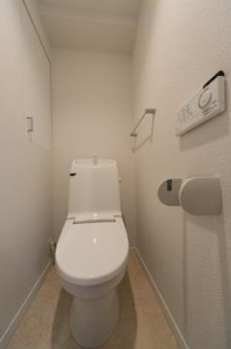 トイレ　他のタイプのお写真です