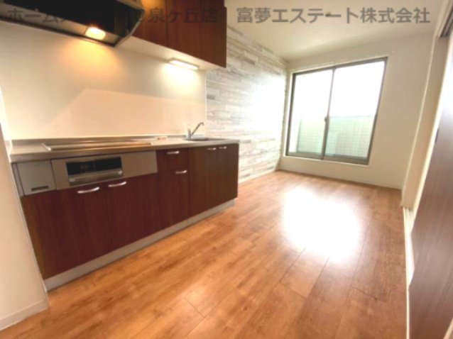 居室・リビング　※イメージ　同物件反転タイプの写真