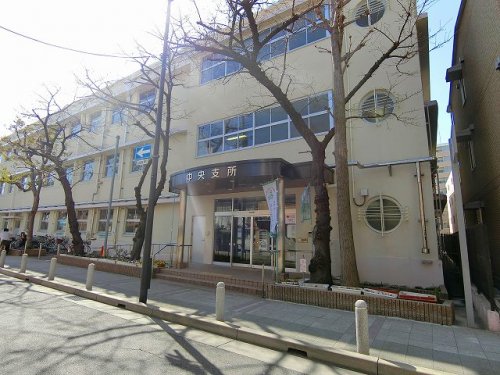 役所　尼崎中央支所（役所）まで739m