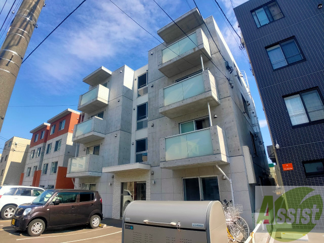 建物外観　札幌市北区北３０条西「ＲＩＮＧＴＲＥＥ」