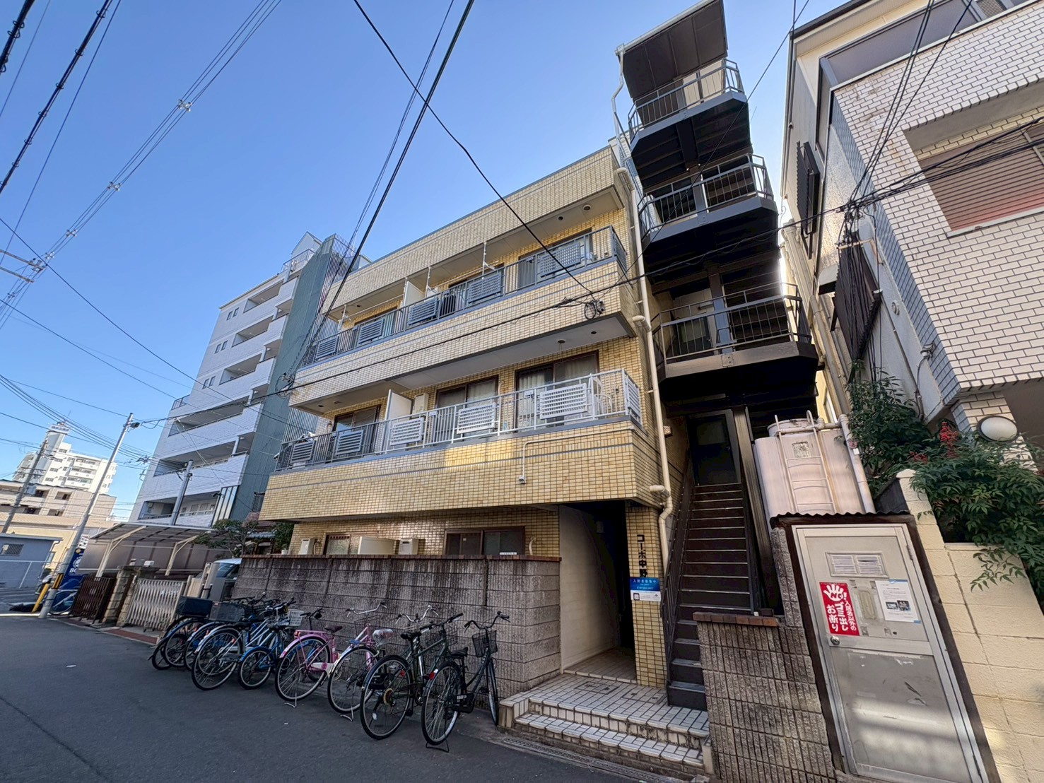 コーポ中野の外観写真