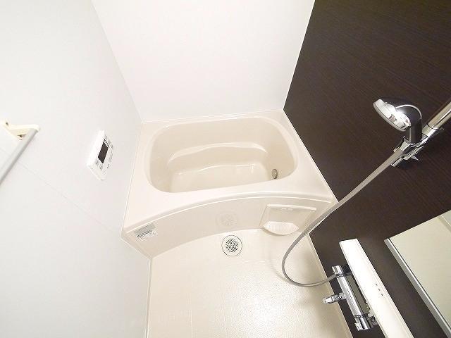 バス・シャワールーム　日々の暮らしに欠かせないお風呂です