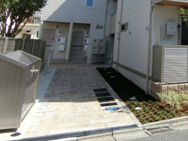エントランス　エントランス部分
