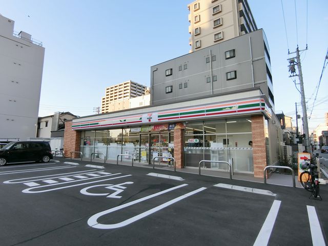 コンビニ　セブンイレブン堺大町東3丁店（コンビニ）まで219m