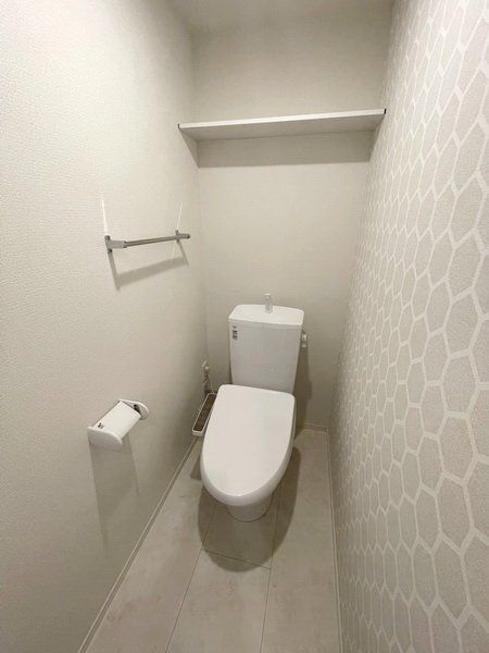 トイレ　※同施工会社イメージ