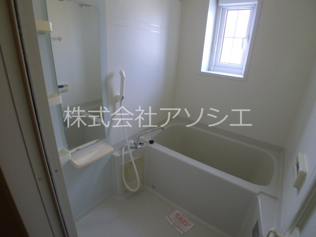 バス・シャワールーム　追い焚き給湯