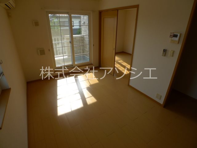 居室・リビング　LDK10.2帖