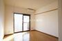 居室・リビング　レーベンハウス桶川店へ　048-787-5511