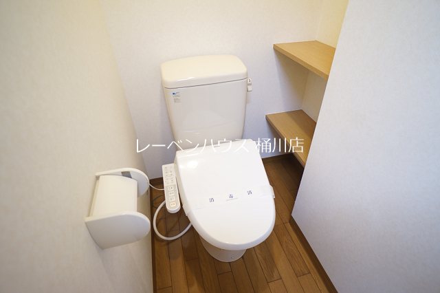 トイレ　レーベンハウス桶川店へ　048-787-5511