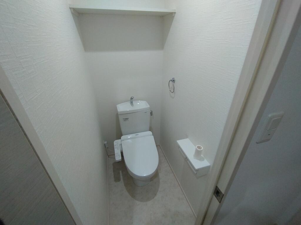 グランシャリオ三萩野のトイレ写真