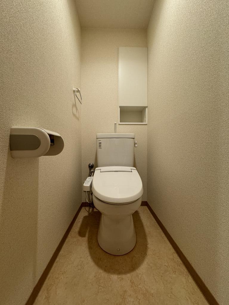 トイレ　シャワートイレ