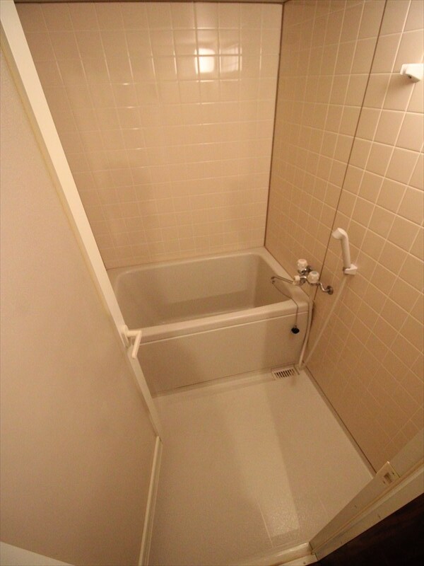 バス・シャワールーム　浴室