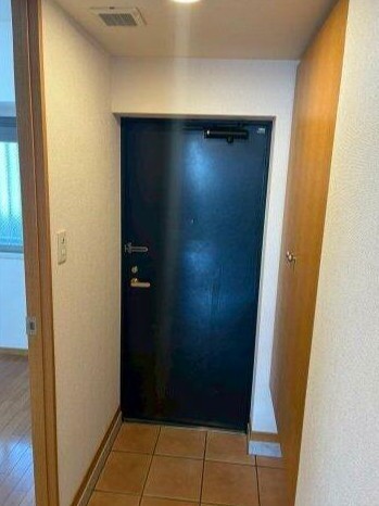 玄関　玄関部分