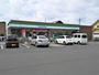 コンビニ　ファミリーマート　松山フライブルク通り店（コンビニ）まで450m