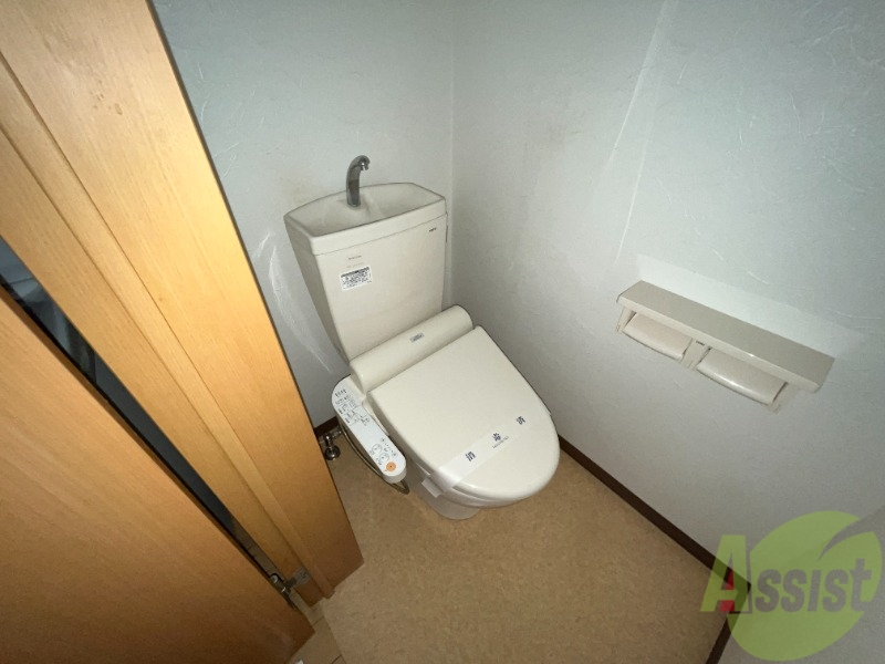 トイレ　トイレは清潔感があり安心して使用できそうです。