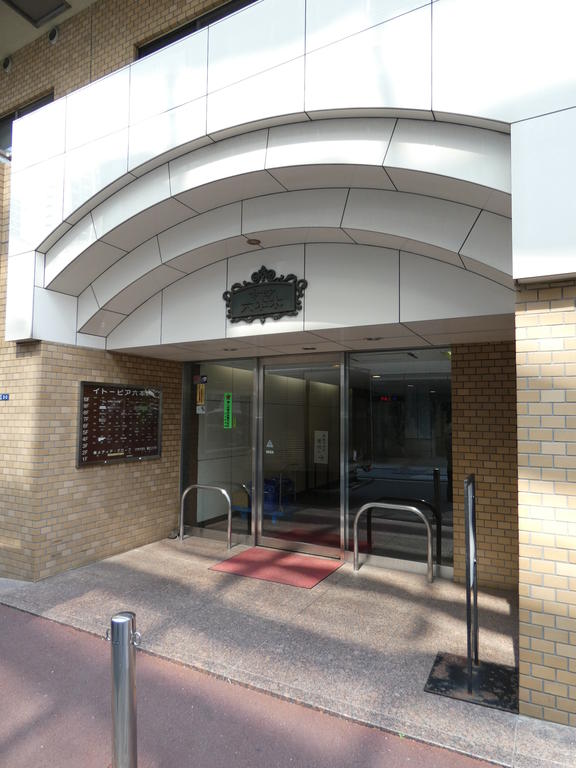 エントランス　エントランス