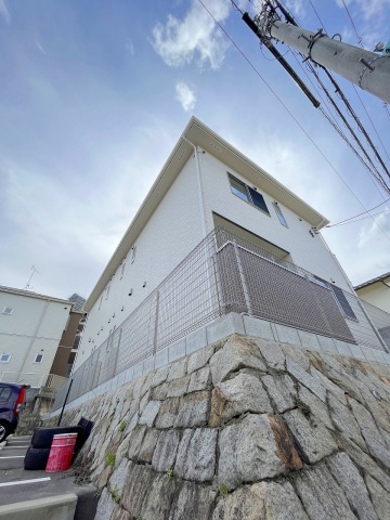 郵便局　広島青崎郵便局（郵便局）まで282m