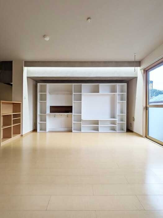 居室・リビング　同建物別室の物です。