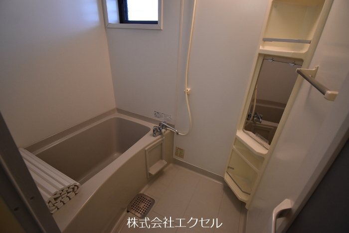 バス・シャワールーム　同建物別室の物です。