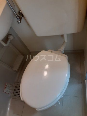 【岡崎市井田町のアパートのトイレ】