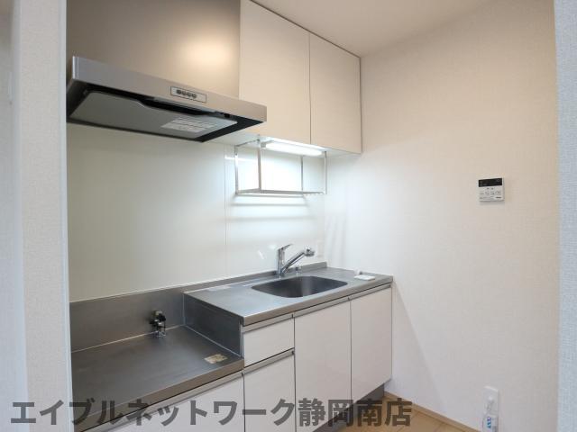 キッチン　キッチンでお料理をお楽しみください