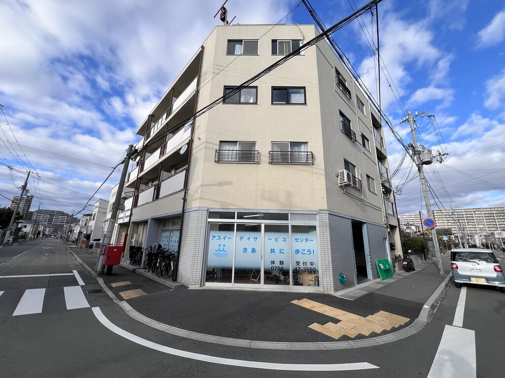 浜甲子園シーサイドマンションの外観写真