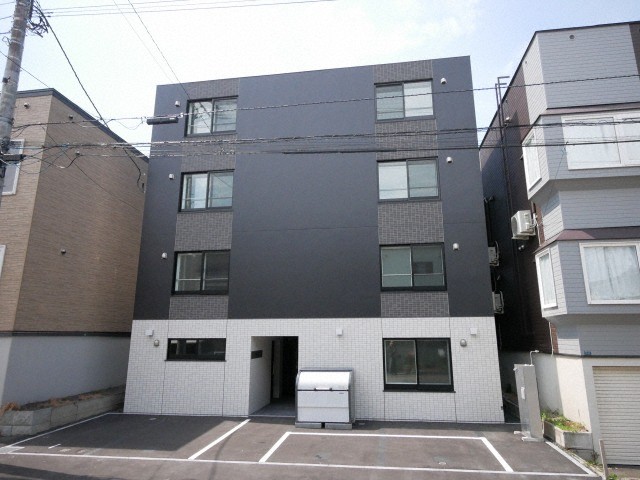 建物外観　地下東西線「南郷13丁目」徒歩8分♪