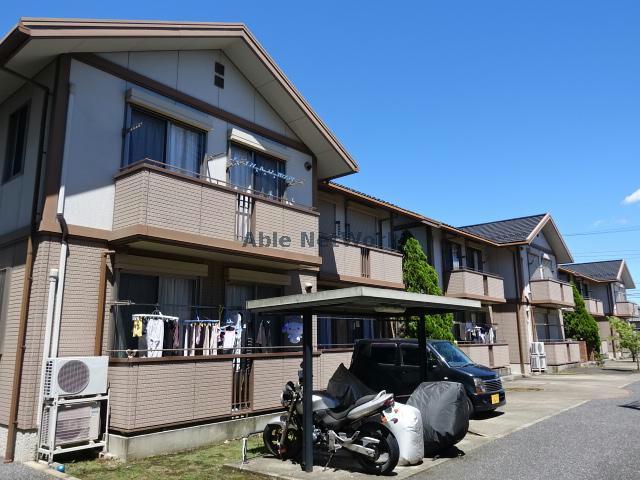 市原市今津朝山のアパートの建物外観