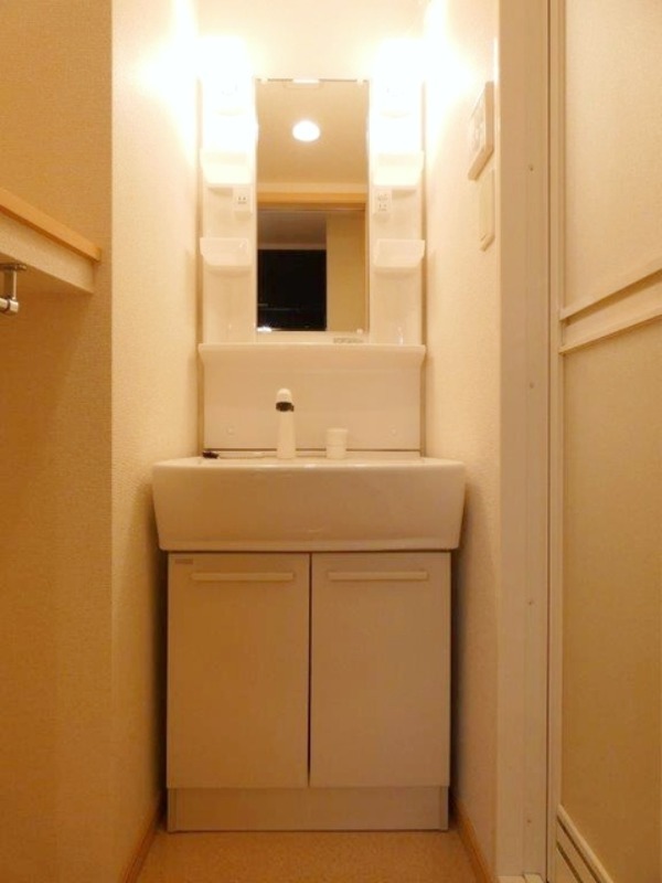 洗面設備　図面と現状に相違がある場合には現状を優先