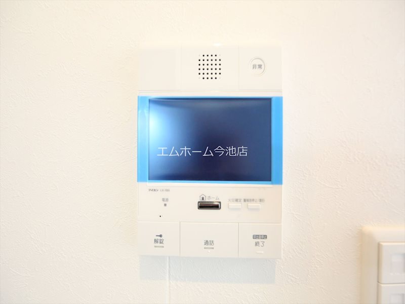 セキュリティ　TVモニター付インターホン