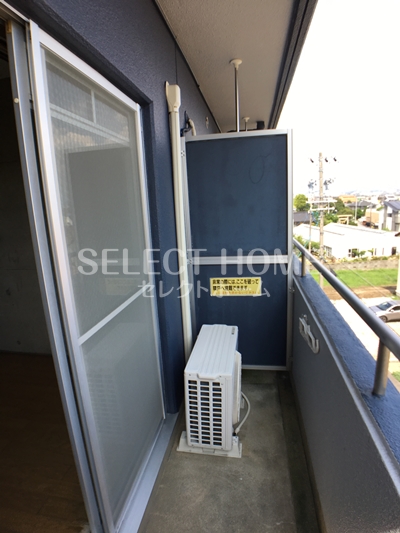 バルコニー　同型タイプバルコニーがあります