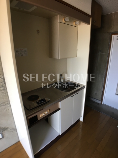 キッチン　同型タイプキッチンでお料理をお楽しみください