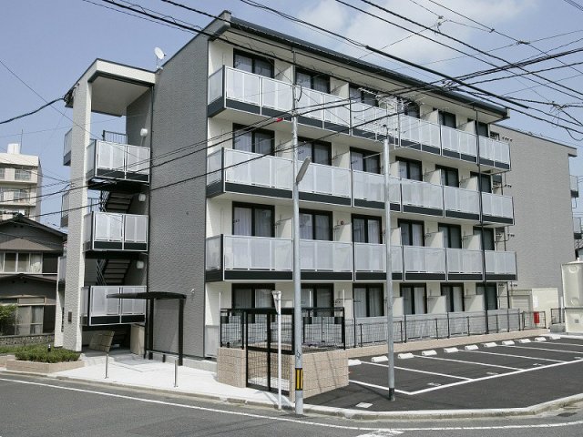 北九州市小倉北区片野のマンションの建物外観