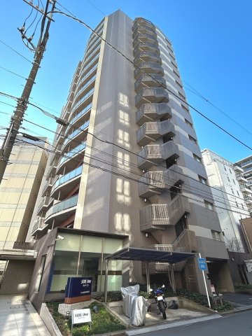 【千葉市中央区本千葉町のマンションの建物外観】