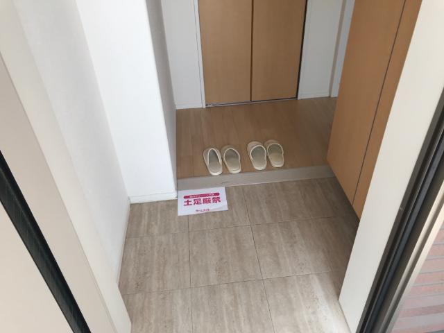 玄関　玄関