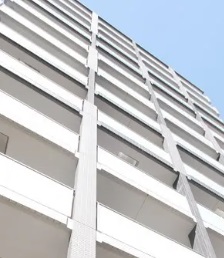 【千代田区東神田のマンションの建物外観】