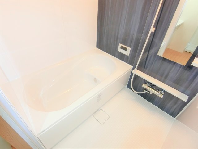 バス・シャワールーム　詳細は、RISUMO江坂本店→06-6155-7137まで♪