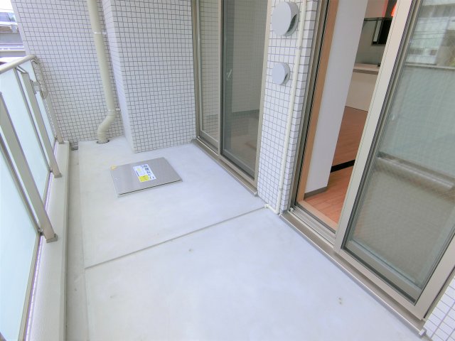 バルコニー　詳細は、RISUMO江坂本店→06-6155-7137まで♪