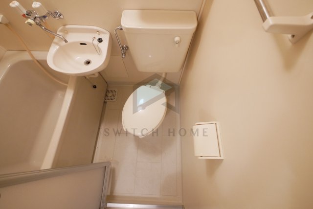 トイレ　コンパクトで使いやすいトイレです