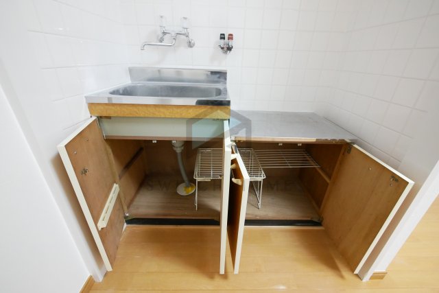 収納　キッチンです