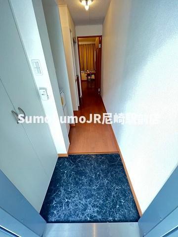 玄関　シンプルで使いやすい玄関です