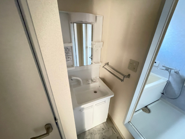 洗面設備　シャンプードレッサー