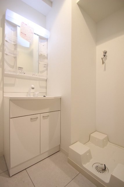 洗面設備　同物件、別号室のものです。