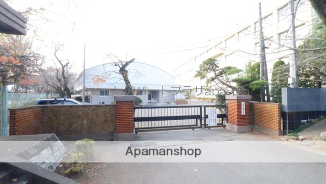 中学校　川越市立大東中学校（中学校）まで177m