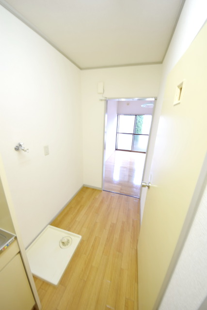 その他部屋・スペース　★雨にもぬれない室内洗濯機置場