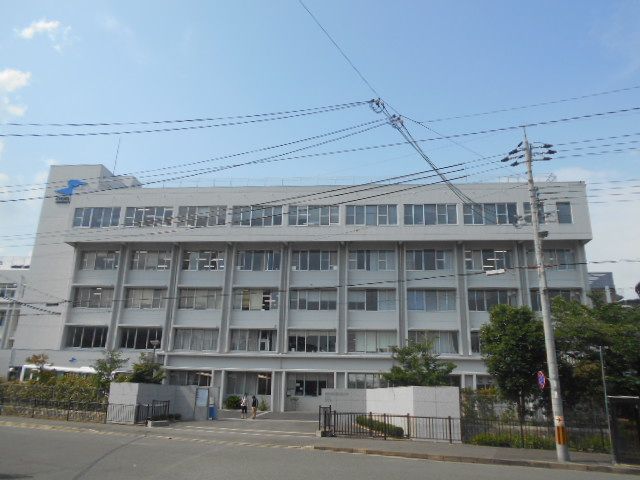 大学・短大　嵯峨美術大学（大学・短大）まで743m