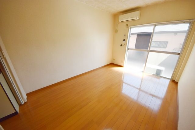 居室・リビング　★お部屋探しは、タウンハウジング多摩センター店へ★